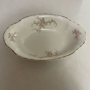 Vintage Taylor Smith Taylor Pink Roses with Gold Trim Serving Bowl
